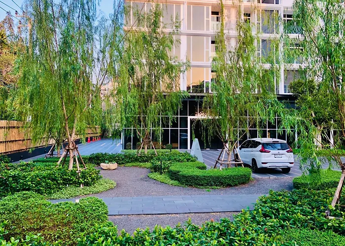 Gateaway Sukhumvit 42 *